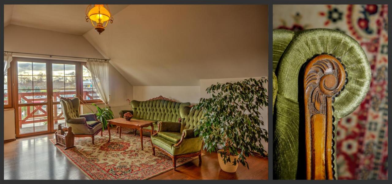 Restauracja Sidlo Bed & Breakfast Жуково Екстериор снимка